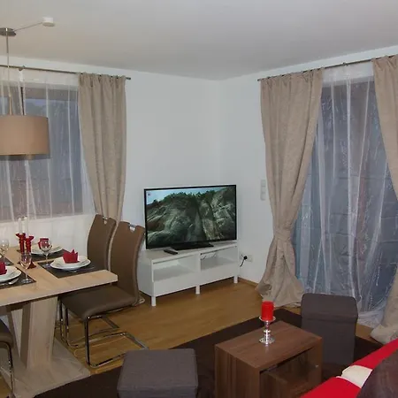 Klausner * Κίτσμπουελ